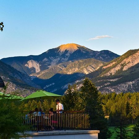 Headwaters Lodge At Eagle Ranch Resort インヴァーミア エクステリア 写真
