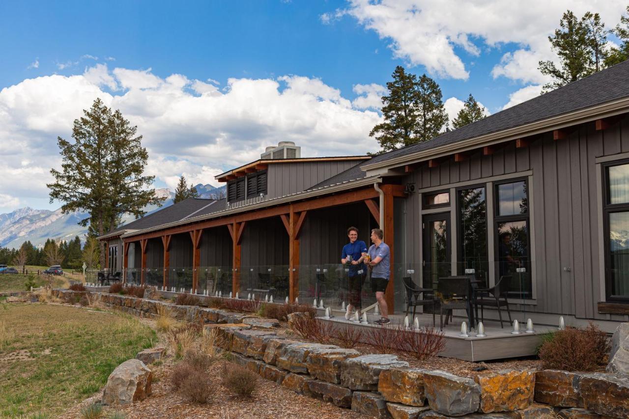 Headwaters Lodge At Eagle Ranch Resort インヴァーミア エクステリア 写真